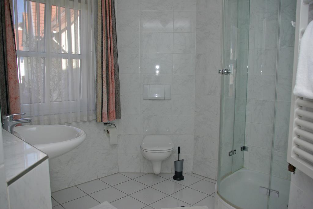 Hotel Alte Bruecke บาดฮอมบูร์ก ฟอร์ แดร์เฮอเฮอ ห้อง รูปภาพ